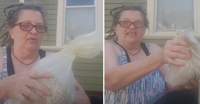 O femeie a sărbătorit moartea soțului ei abuziv aruncându-i cenușa la gunoi